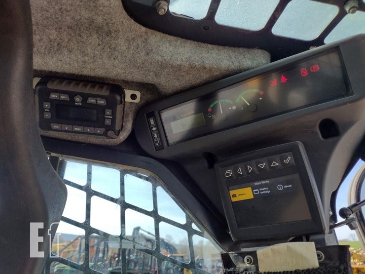 2023-deere-333g-image-7