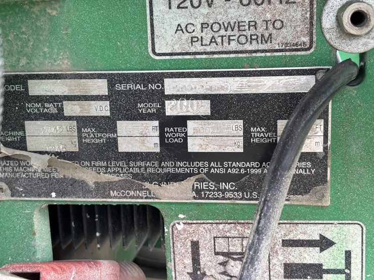 2005-jlg-1930es-image-14