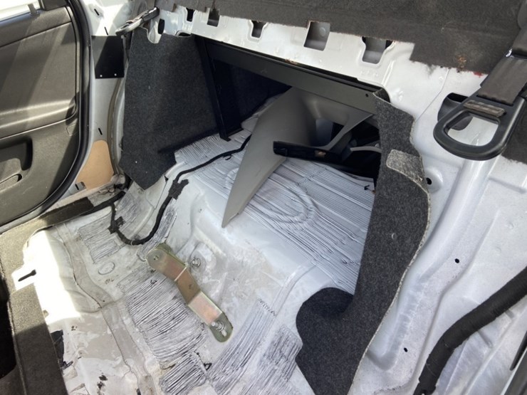 2011-chevrolet-impala-sedan-image-25