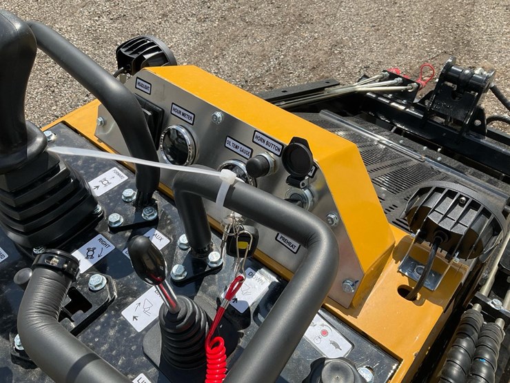 #999-•-unused-kkta27-diesel-mini-skid-steer*---middlebury,-in-image-14