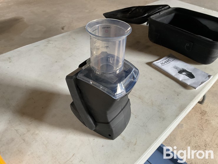 john-deere,-ag-mac-moisture-testers-image-15
