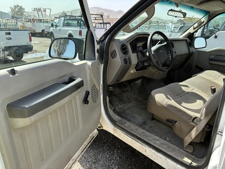 2008-ford-f250-image-15