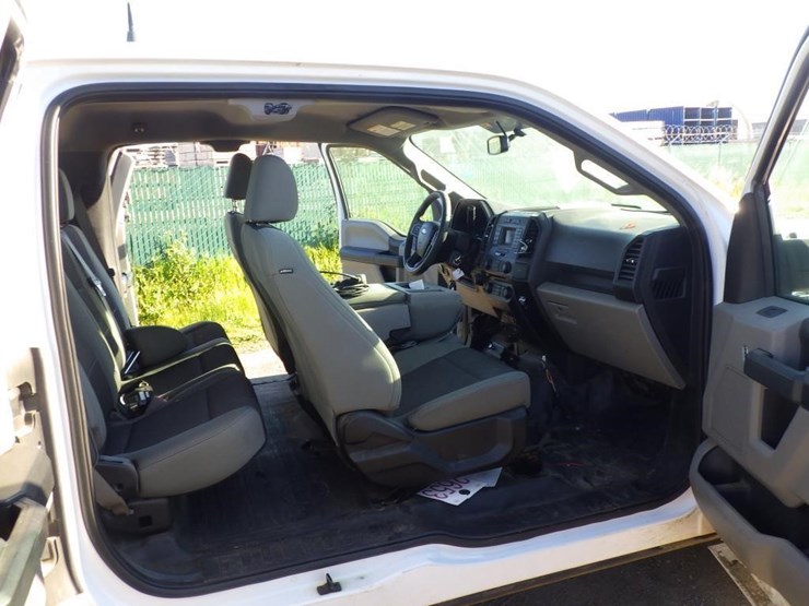 2017-ford-f150-image-7