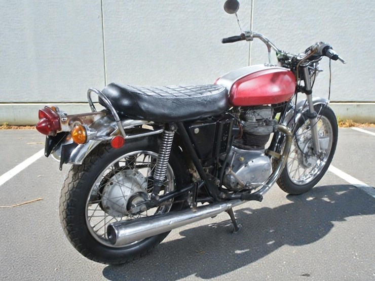 1972-bsa-a65-thunderbolt-motorcycle-image-3