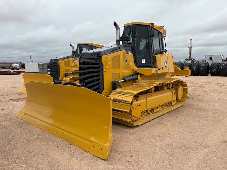 2016-deere-850k-lgp-image-7