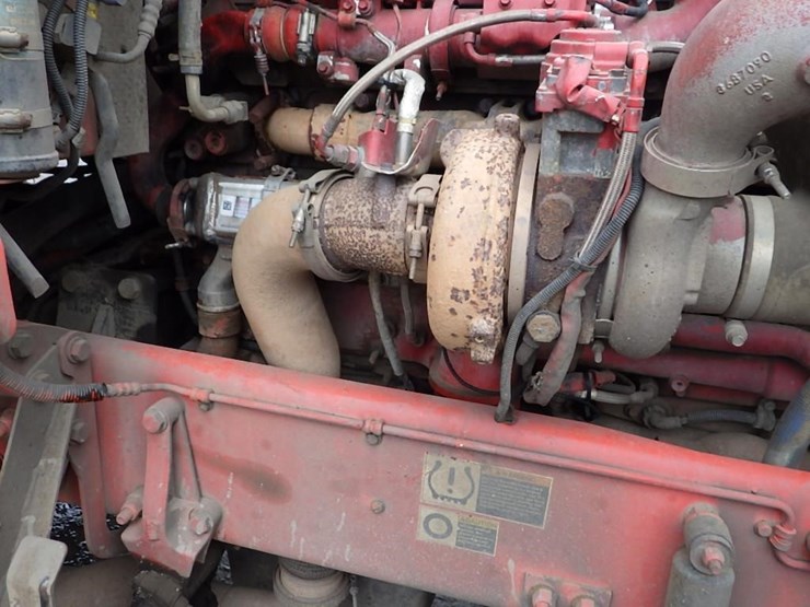 2016-peterbilt-3-axle-logging-truck-image-69