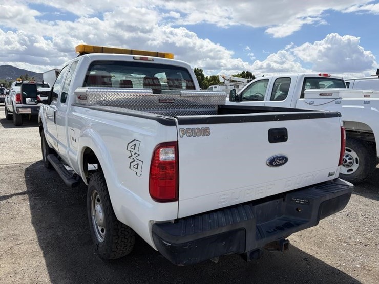 2011-ford-f250-image-4