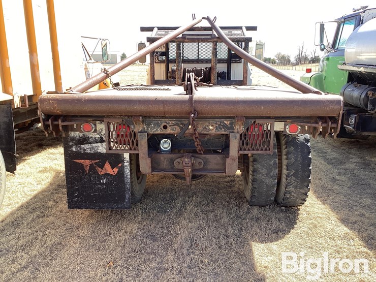 1978-ford-f800-image-6