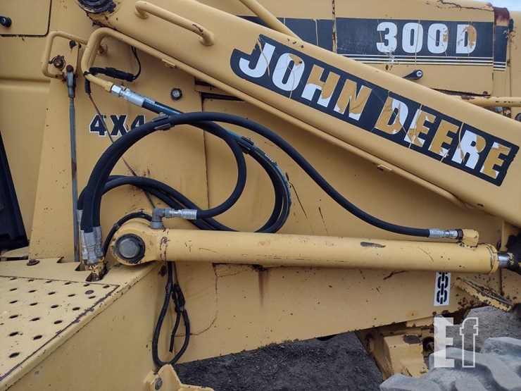 1995-deere-300d-image-27