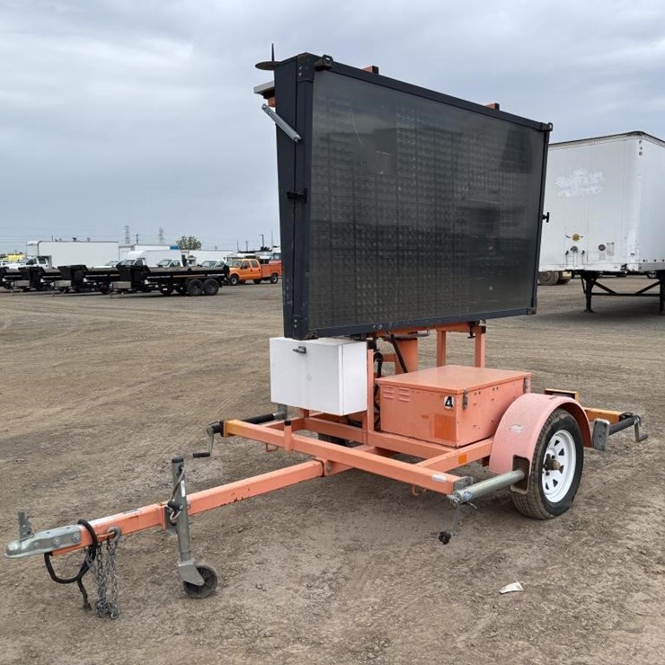 2008 Wanco S/A Towable Message Board