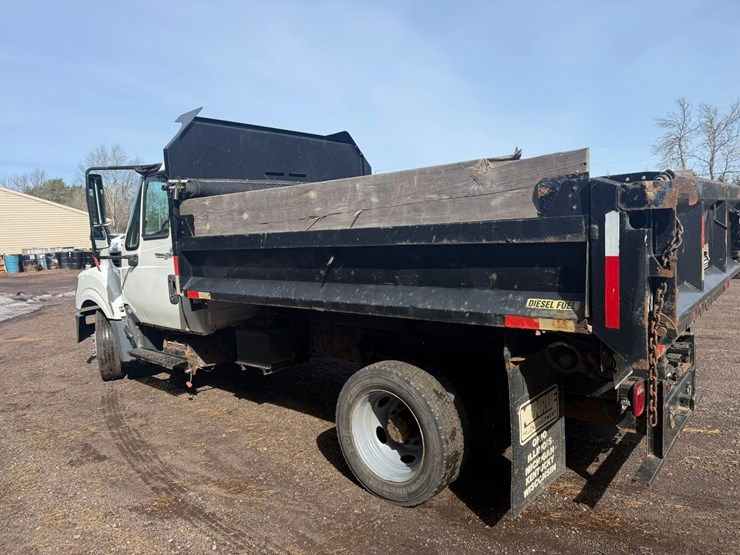 2011-international-terrastar-image-3