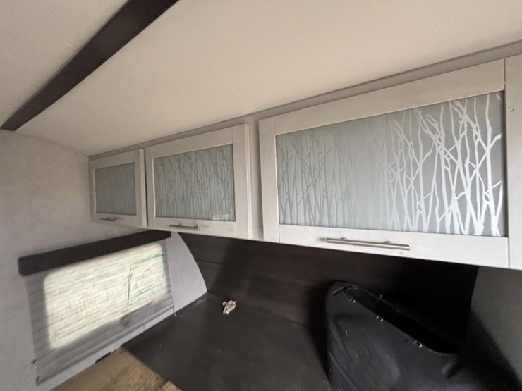 2020-bullet-bl1700bh20-travel-trailer-image-25