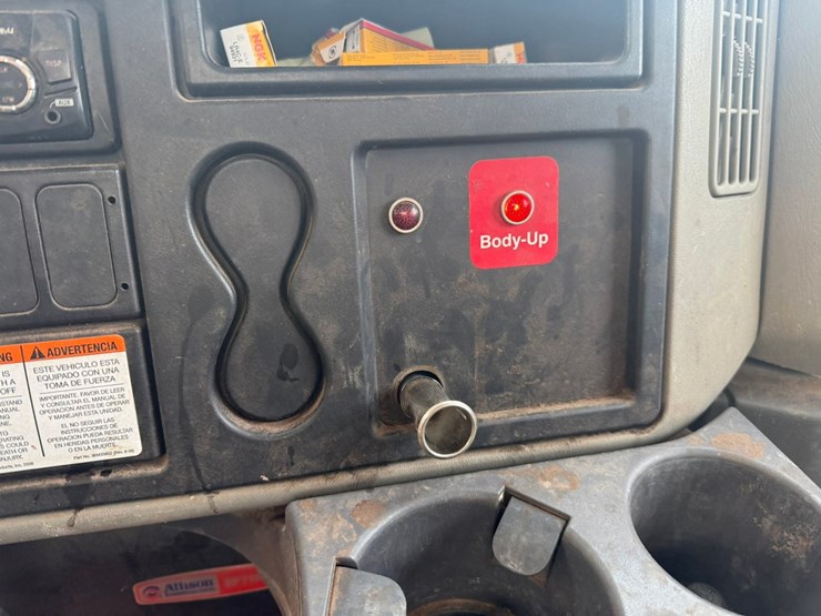 2011-international-terrastar-image-42