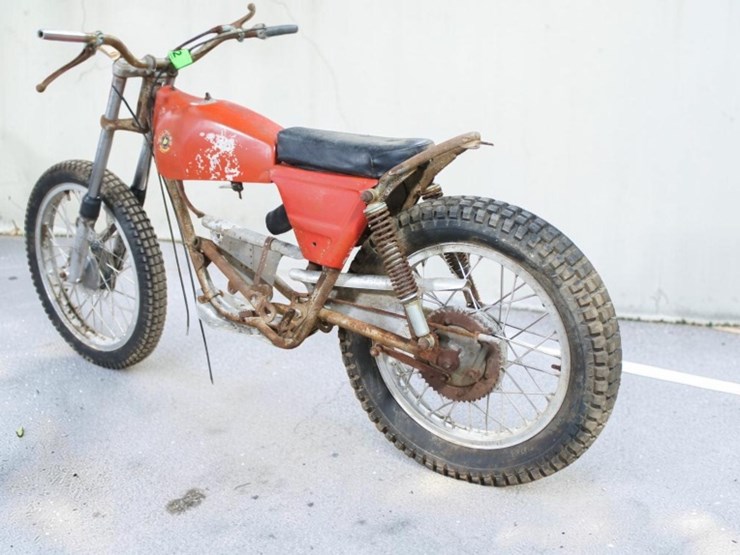 bultaco-motorcycle-image-3