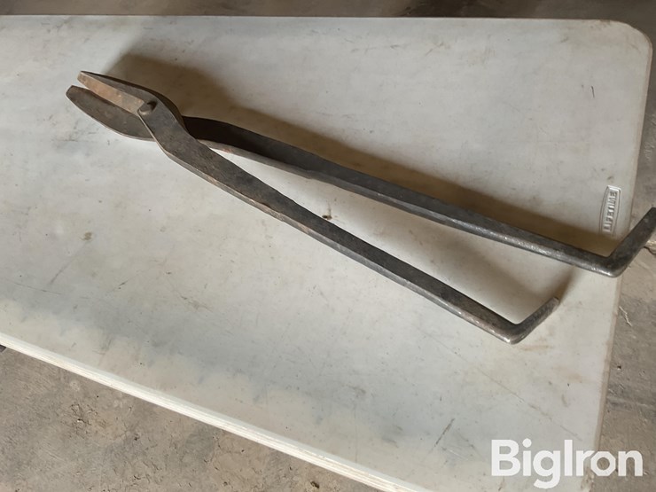 hand-forged-shear-image-12