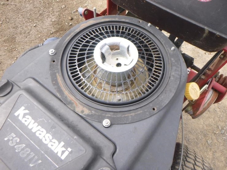 toro-lawn-mower-image-17