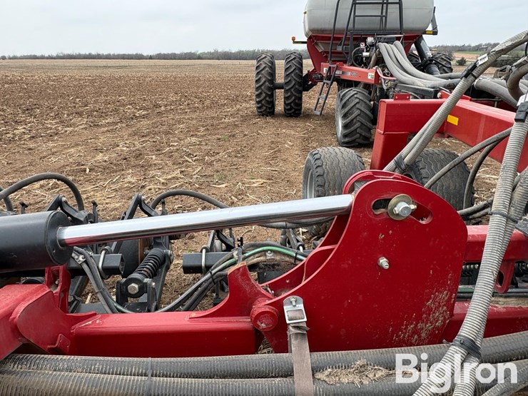 2016-case-ih-2016-image-13