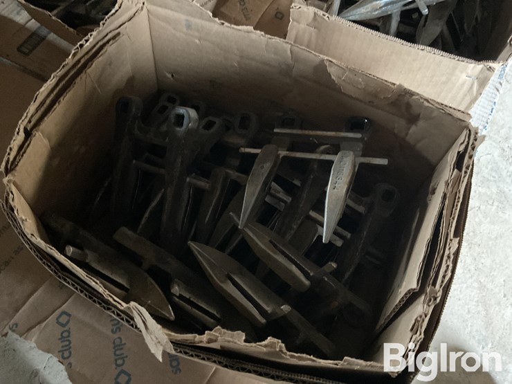 macdon-sickle-guards-image-20