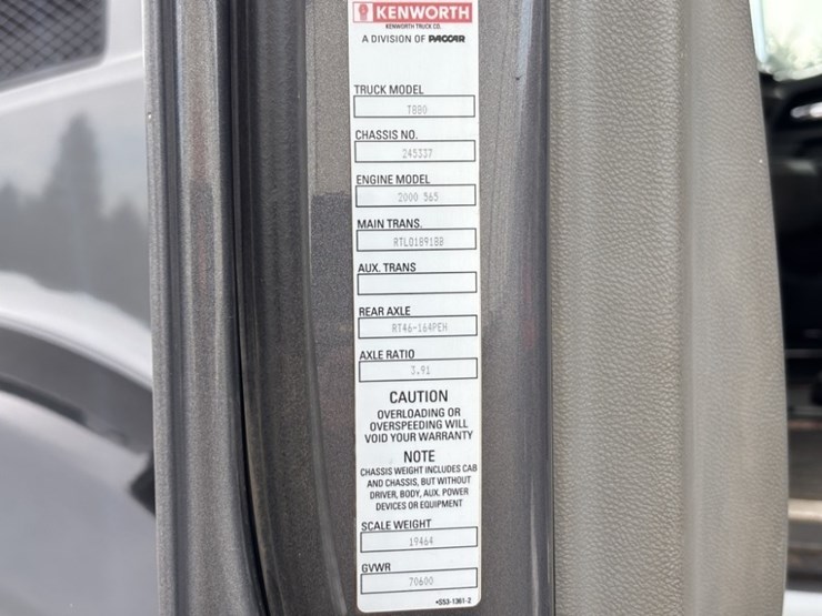 2019-kenworth-t880-image-38