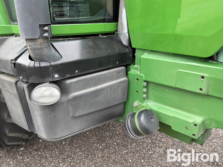 1995-john-deere-8200-image-16