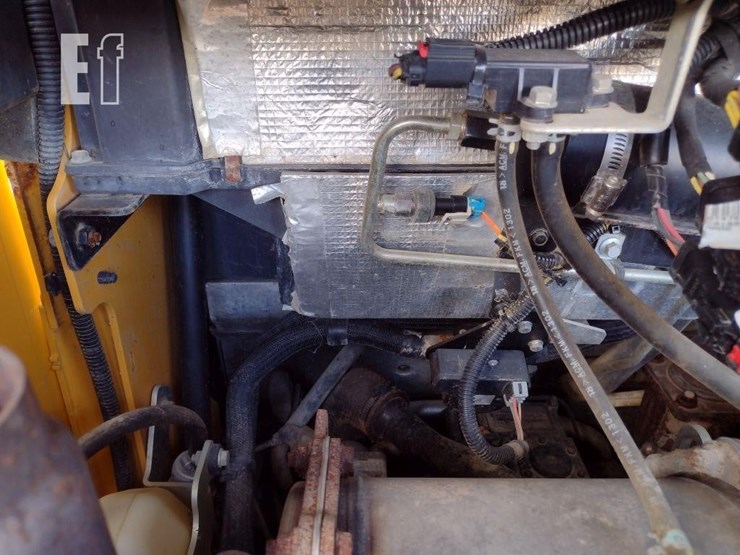 2023-deere-325g-image-28