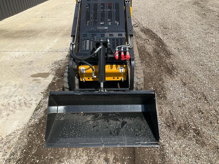 #999-•-unused-kkta27-diesel-mini-skid-steer*---middlebury,-in-image-6