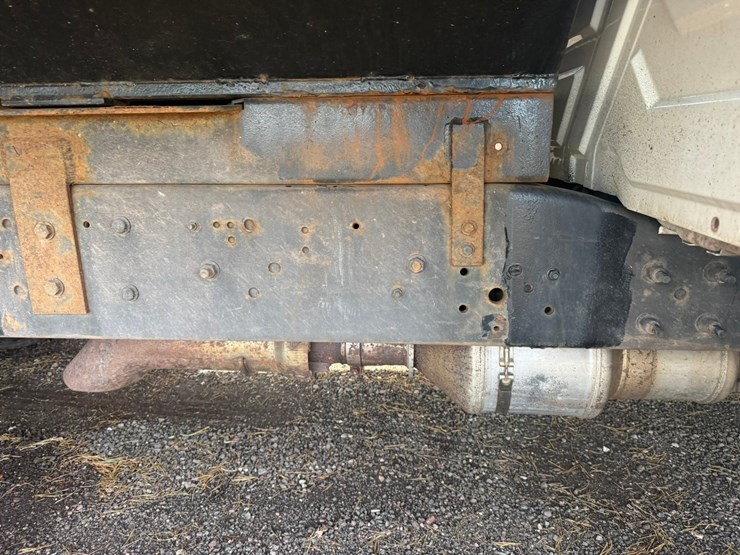 2011-international-terrastar-image-29