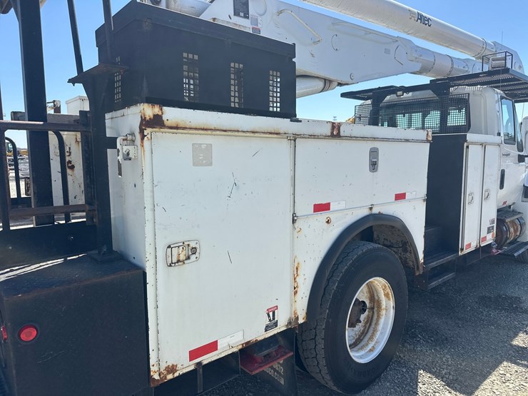 2009-international-durastar-4300-image-18