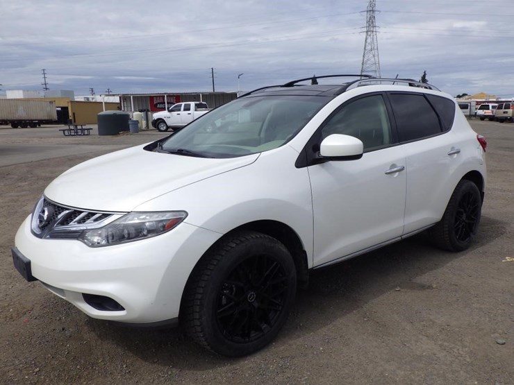 2012-nissan-murano-image-1