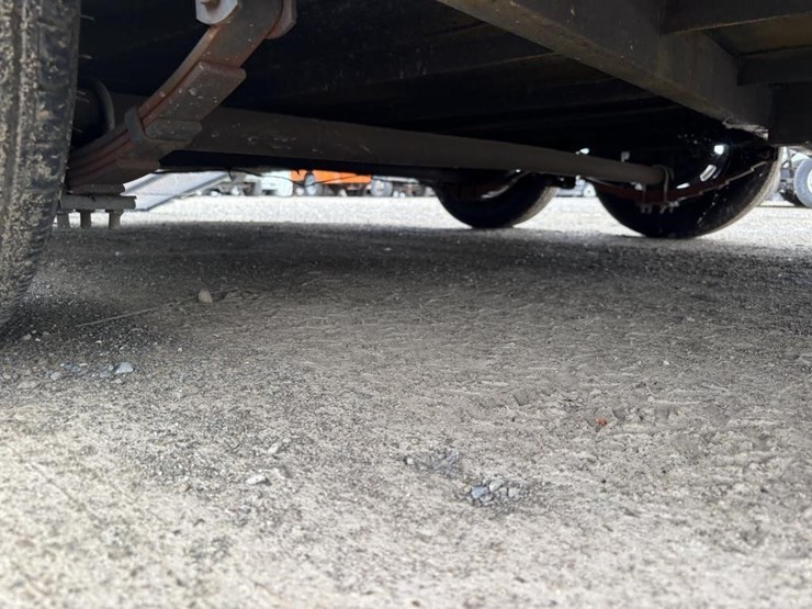 2017-marksman-lset80x14-70-t/a-utility-trailer-image-25