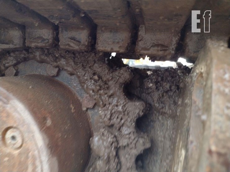 2014-bobcat-e35-image-37