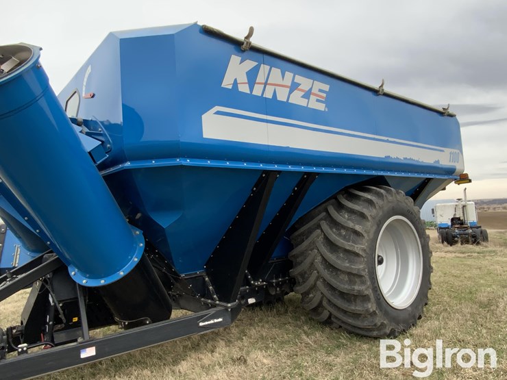2015-kinze-1100-image-11