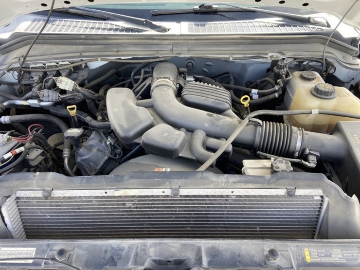 2010-ford-f250-xl-image-38