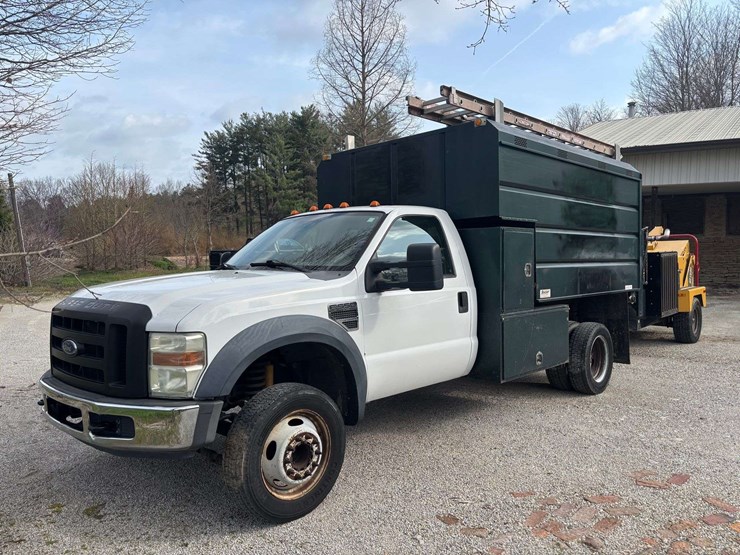 2008-ford-f550-image-1