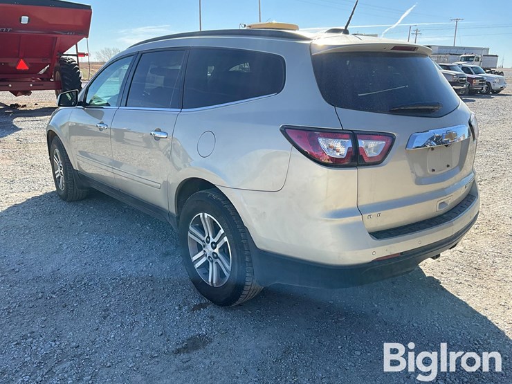 2016-chevrolet-traverse-image-7