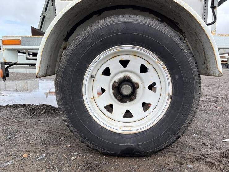 2006-ver-mac-cms-1584-towable-message-board-image-12