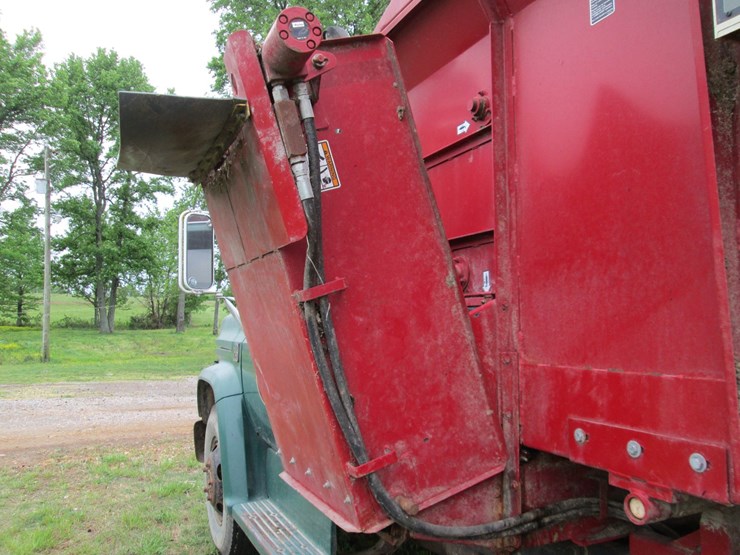 1974-chevrolet-c60-image-9