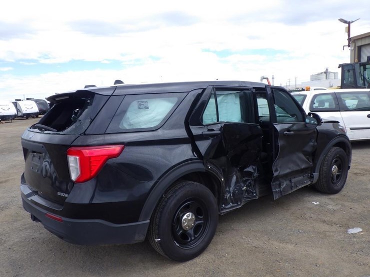 2024-ford-explorer-image-3