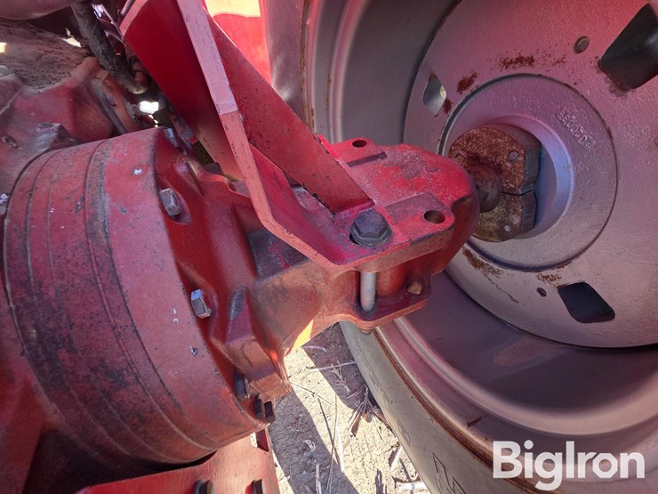 1979-massey-ferguson-4880-image-17