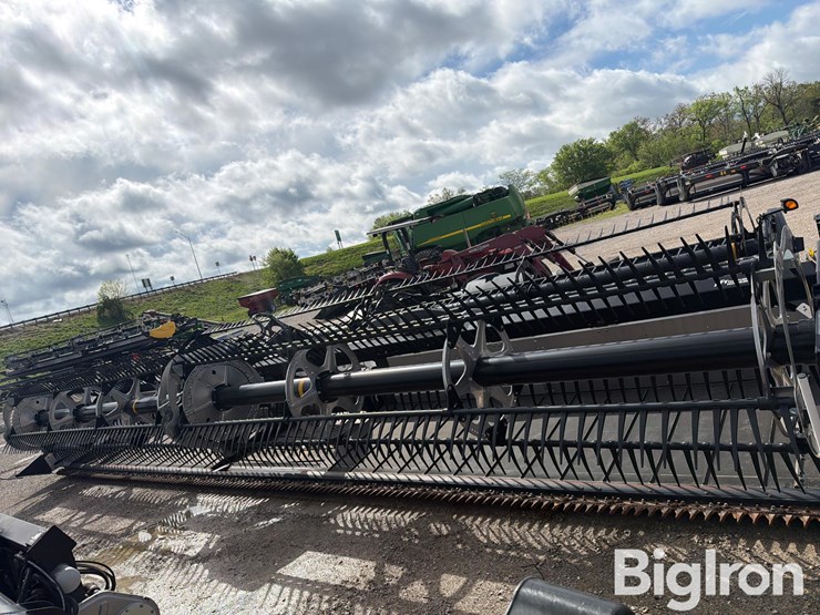 2023-mac-don-fd235-image-2