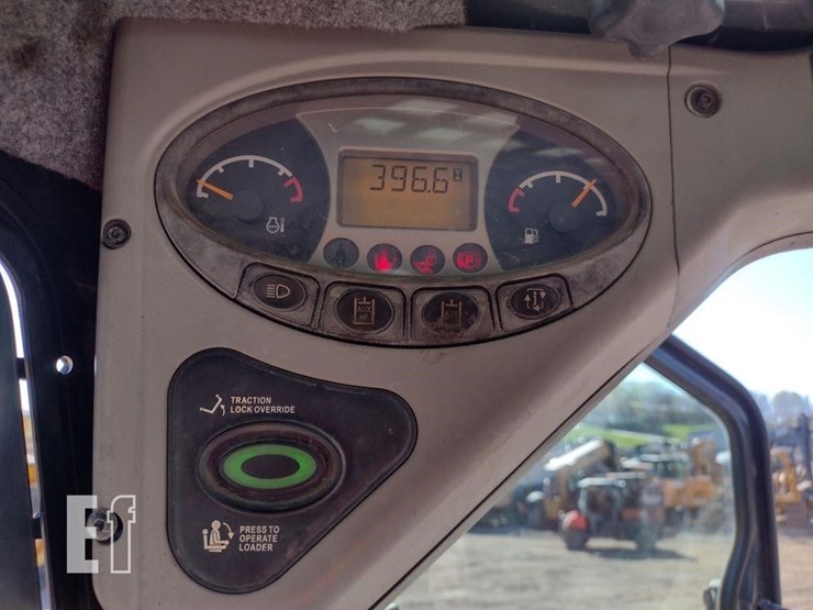 2010-bobcat-t190-image-7