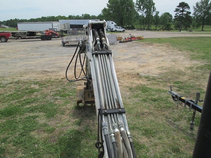 2016-bobcat-e35-image-39