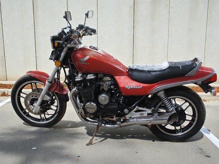 1984-honda-cb650sc-nighthawk-motorcycle-image-4