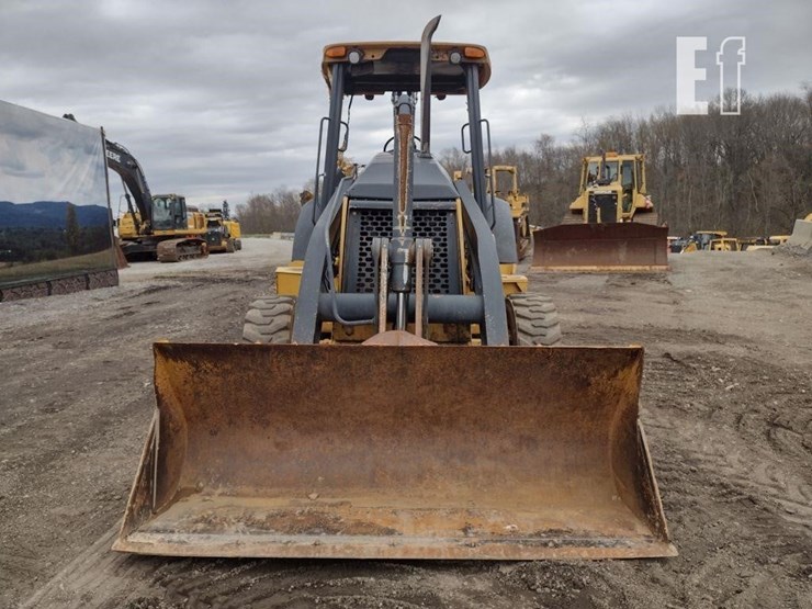 2010-deere-310j-image-2