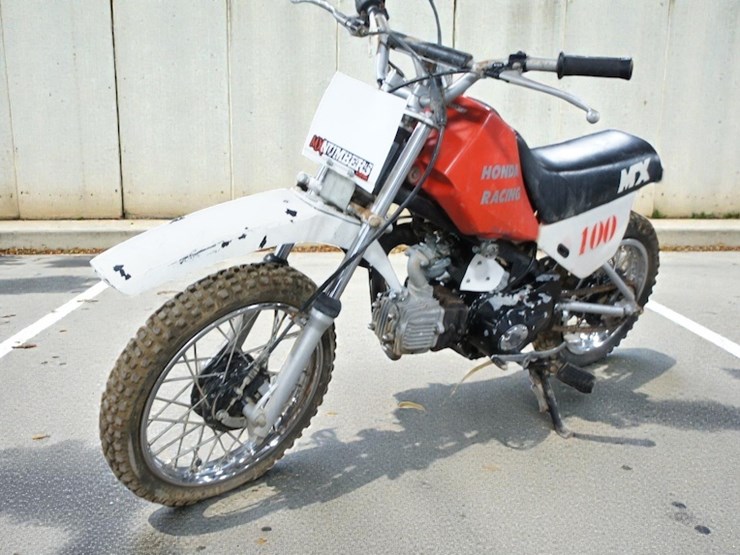 2004-flywing-motorcycle-image-2