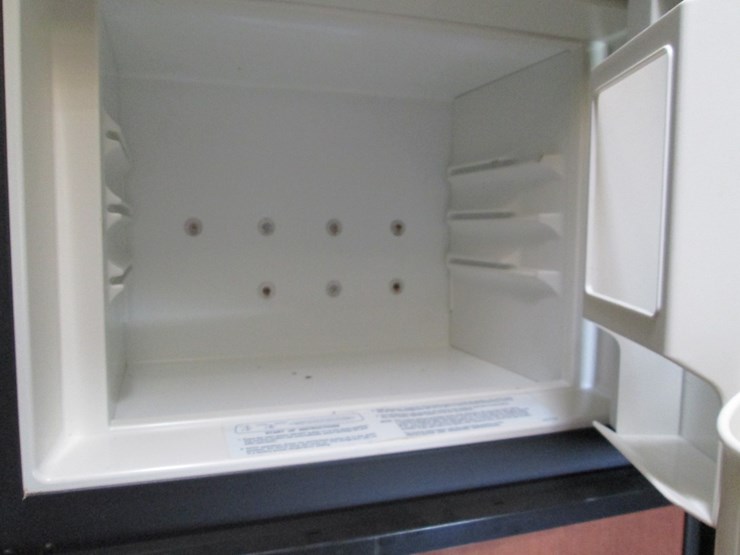 #36745-•-2011-forrest-river-stealth-24'-t/a-travel-trailer-4x4tsfw22bc009247-image-28