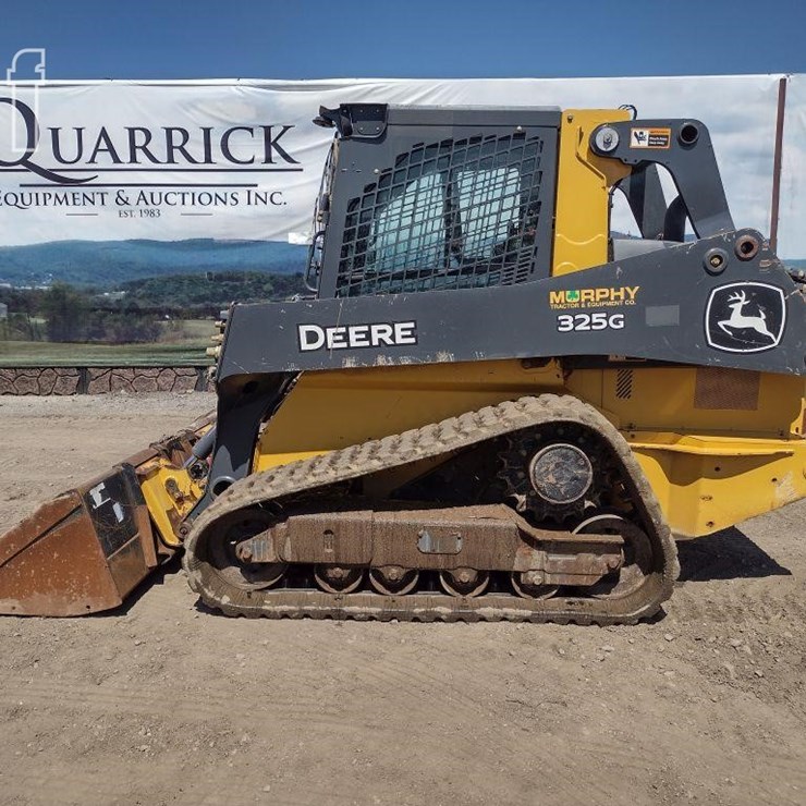 2023 DEERE 325G