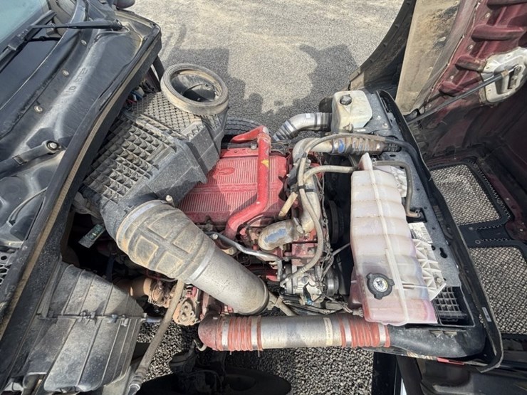 2019-kenworth-t880-image-19