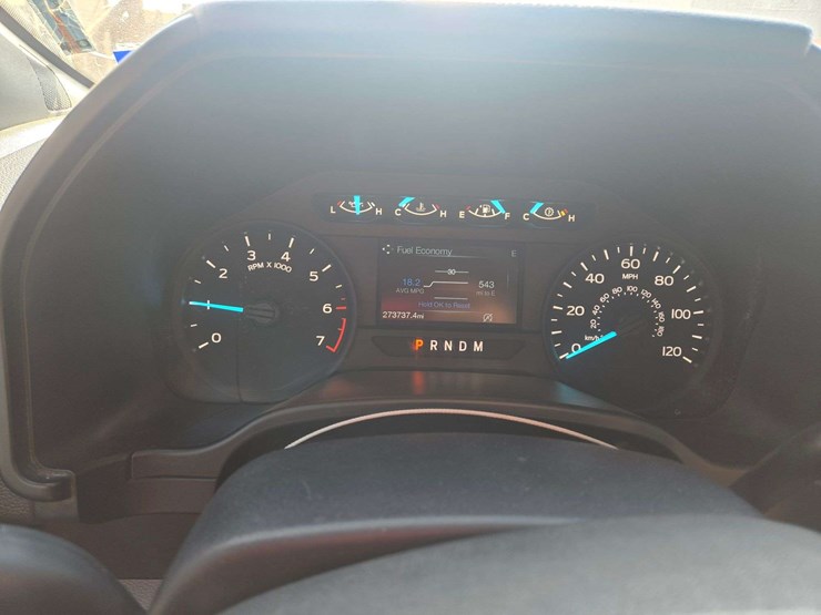 2020-ford-f150-image-17