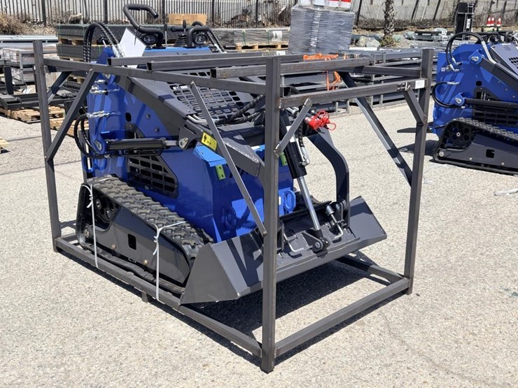 2026-zjg-zj-380-skid-steer-loader-image-2